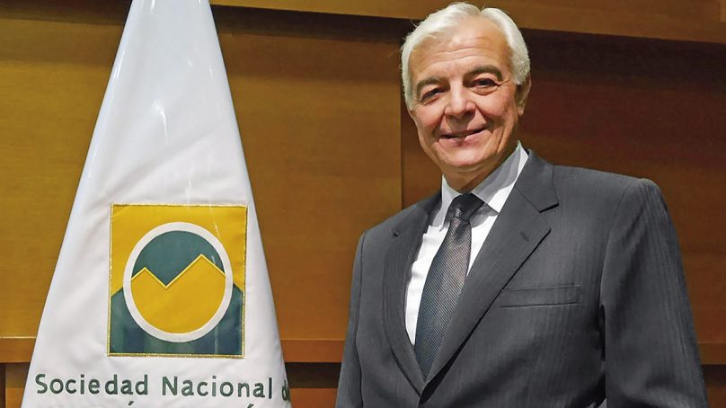 CARLOS GÁLVEZ, SIN FILTROS