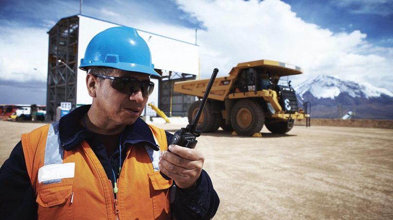 El 58% de jóvenes percibe que la minería es la que más aporta a expandir la economía peruana