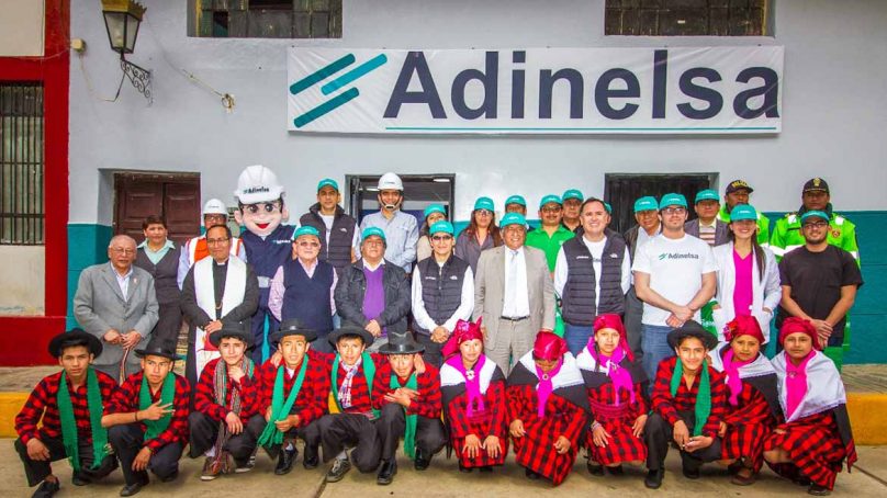 Adinelsa inaugura renovado centro de atención al cliente en Yauyos