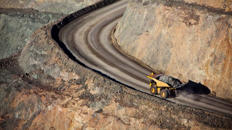 «Construir la compañía de oro más valorada del mundo»: Barrick pretende vencer a Newmont