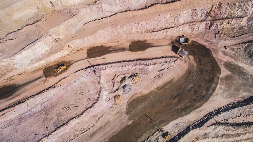 Gigante estatal chilena Codelco suspende temporalmente construcción de tres proyectos