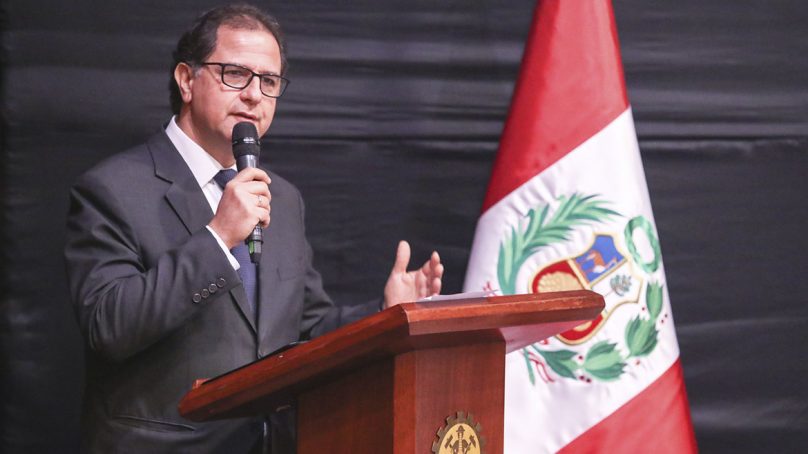 Gobierno evalúa reformar redistribución de los ingresos que genera el sector minero