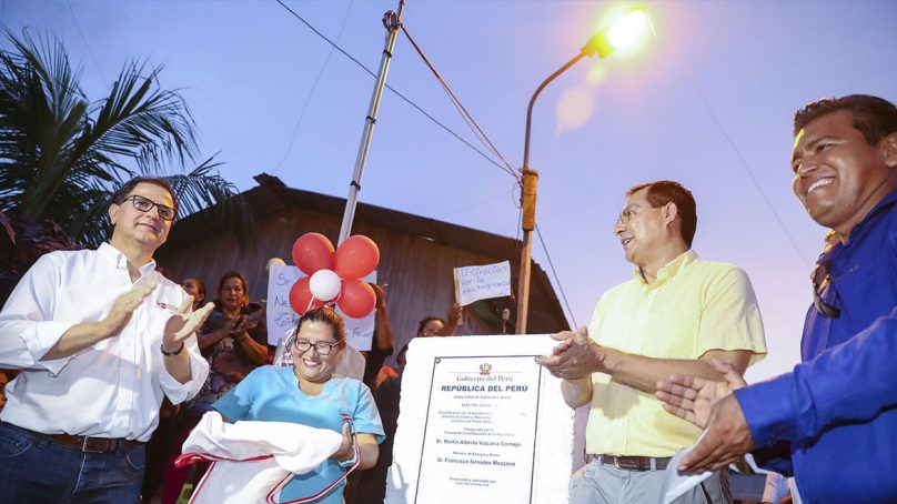 Energía eléctrica llega por primera vez a catorce asentamientos humanos de Ucayali
