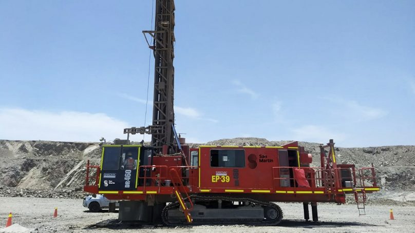 San Martín Contratistas Generales adquiere perforadora Sandvik DR 460