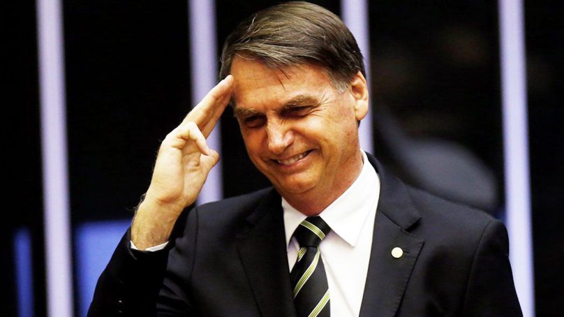 Brasil: Bolsonaro firma decreto que permite actividades industriales, como la minería, en tierras reclamadas por indígenas
