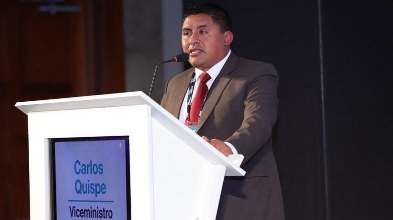 Bolivia evalúa abrir una oficina de petrolera estatal YPFB en Perú
