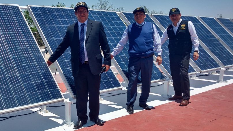 Centro penitenciario de Ica moderniza iluminación con paneles solares