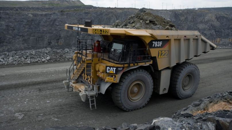 Director de Operaciones de Newmont: «Compraremos 29 camiones autónomos CAT 793F»